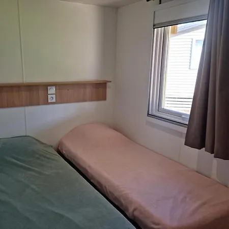 Camping Le Camarguais 4*
