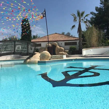 Le Camarguais Camping Lattes